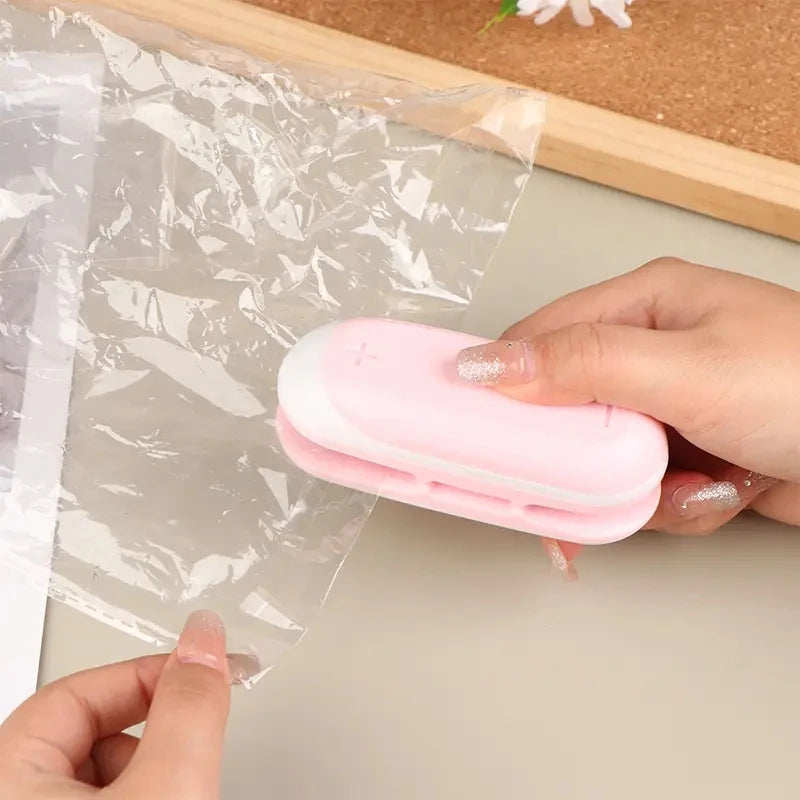 Plastic Press Sealer Sealing Clamp Portable Sealer Food Bag SealingKitchen Accessories